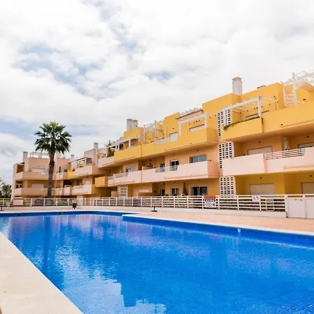 New !! Two Bedroom - Banda Musical Apartment